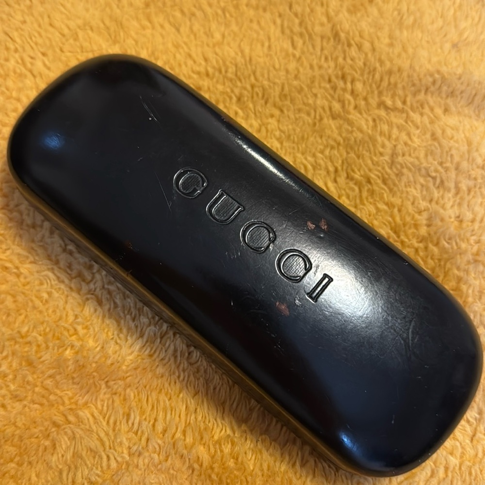 GUCCI EYEGLASS CASE